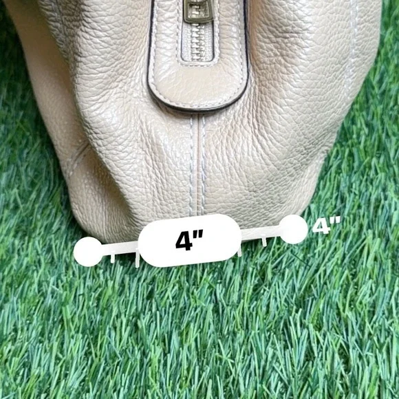 Coach Grace Hobo Beige Pebble Leather Shoulder Bag F31987 Gold Hardware - Picture 12 of 12